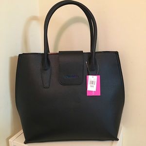 SASSY JONES | Reia Zip-Top Oversized Tote